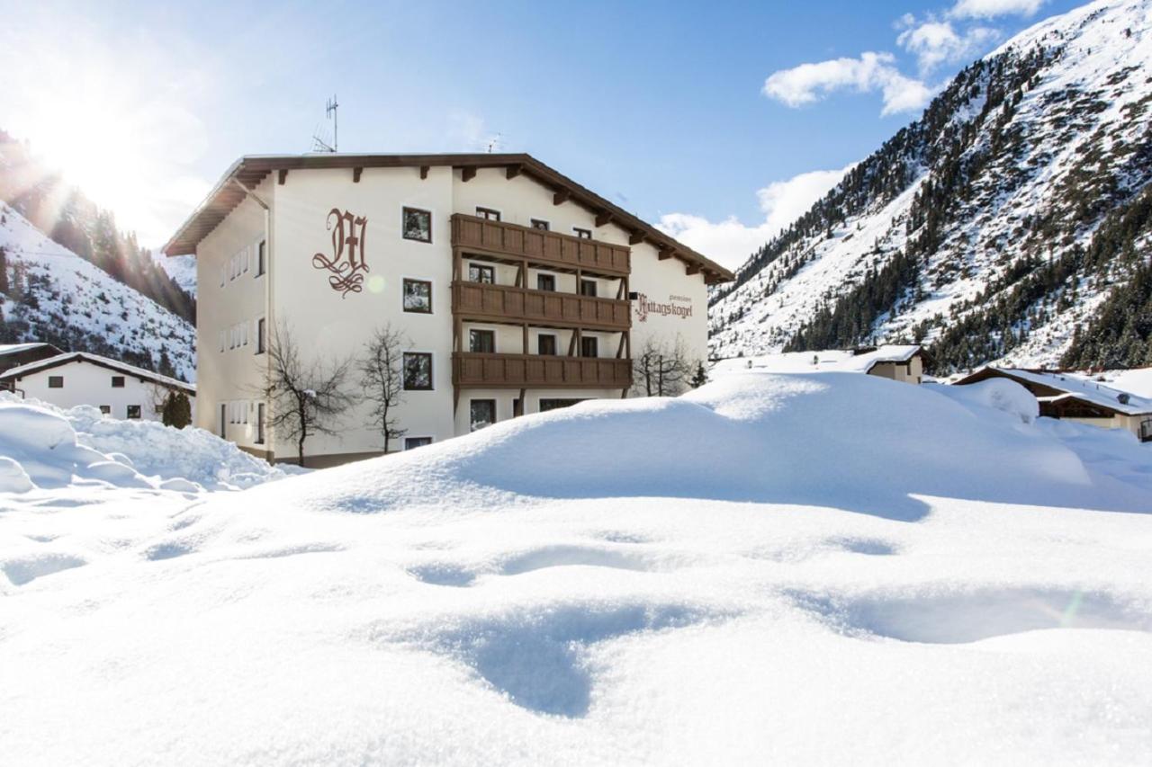 Pension Mittagskogel Sankt Leonhard im Pitztal Exterior foto