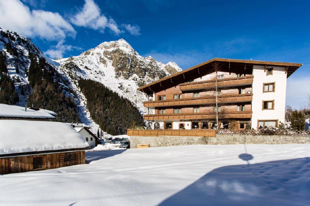 Pension Mittagskogel Sankt Leonhard im Pitztal Exterior foto